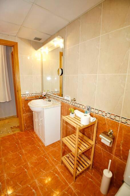 Castanos Apartment With Ac Alicante Eksteriør bilde